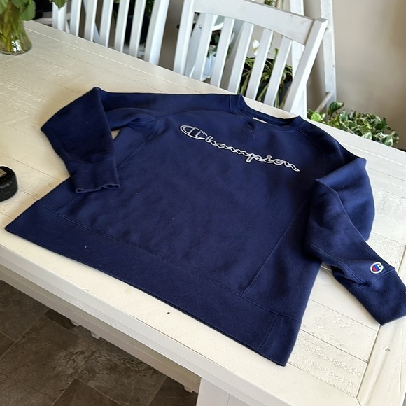 Ladies champion, authentic athletic apparel M, made in Cambodia navy blue - Picture 6 of 10